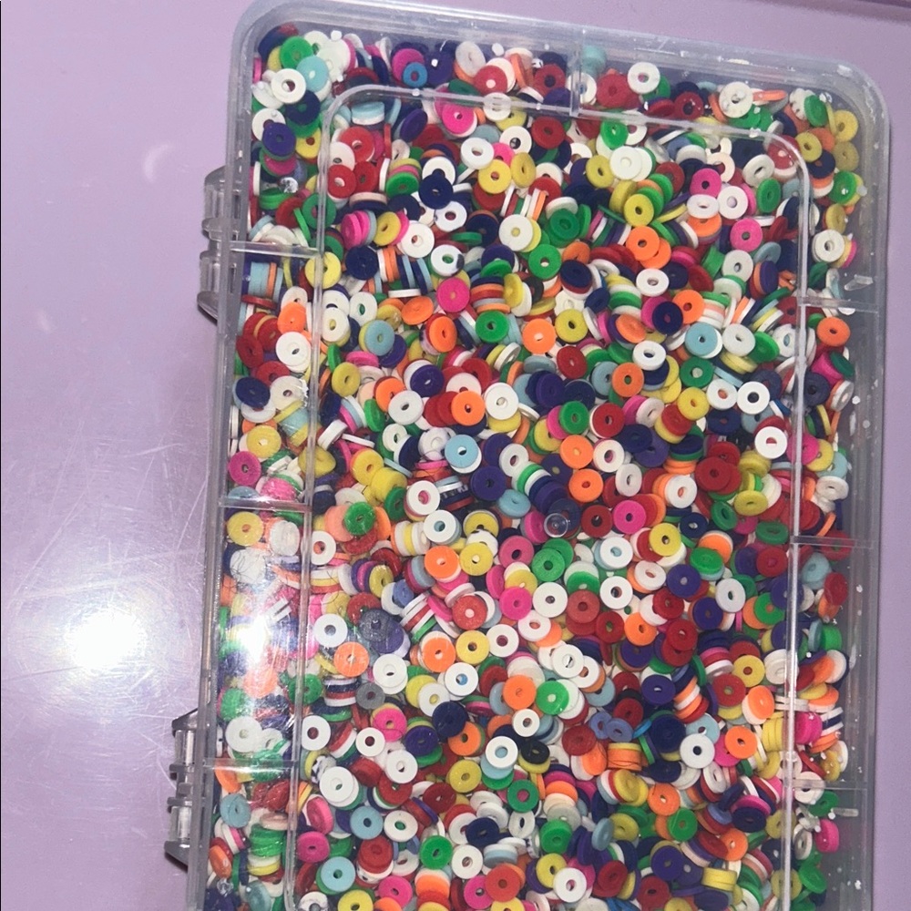 Multicolor 6mm Clay Bead Bucket